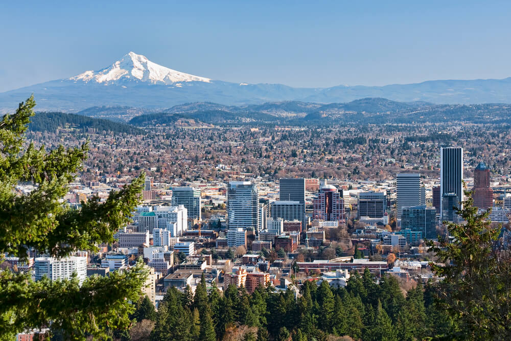 Driving for Uber in Portland: Smart and Savvy Rideshare in Portland, OR