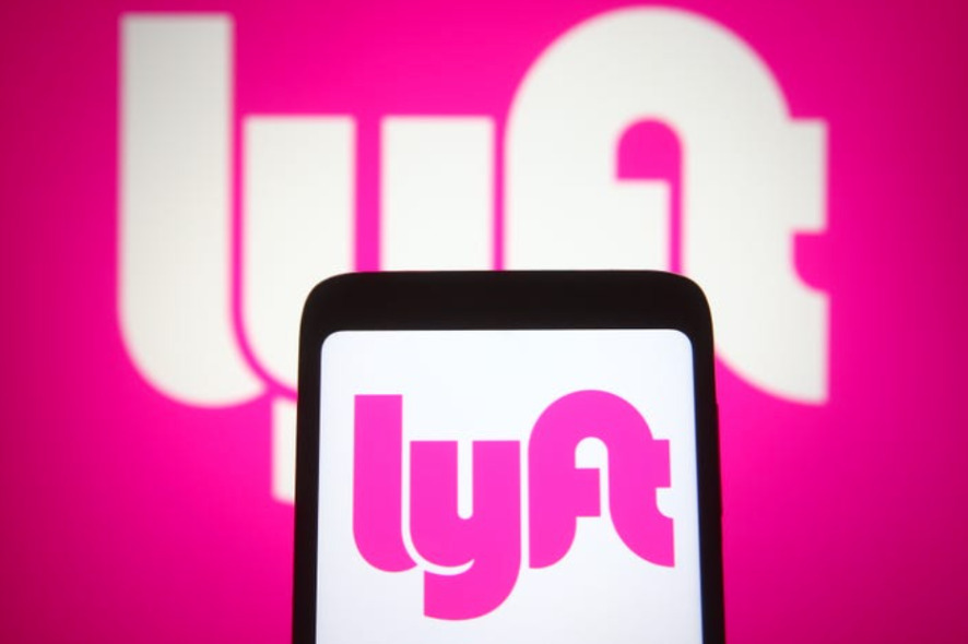 Lyft Says It's Going To Give Some Of Its Drivers A Pay Bump